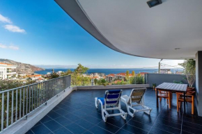 Virtudes Ocean view with pool by HR Madeira